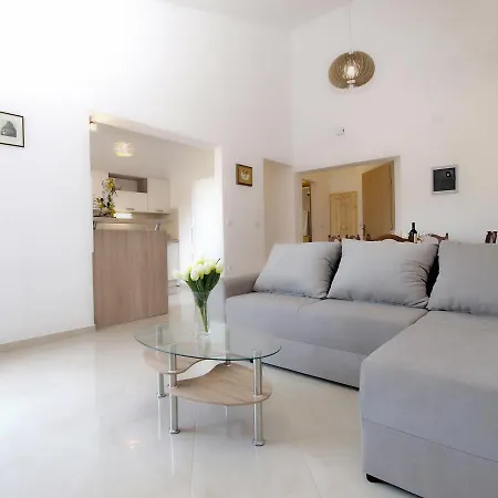 Apartamento Apartment Lorena1611 Pula