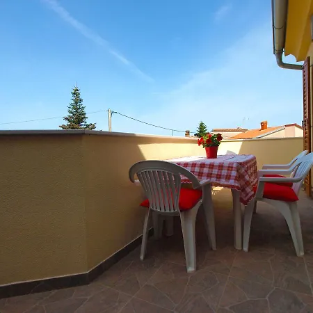 Apartment Apartment Lorena1611